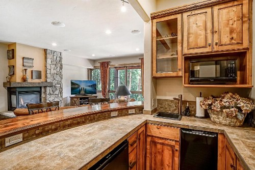 Luxury Home #270 Next To Resort With Hot Tub & Amazing Views - FREE Activities & Equipment Rentals Daily - image 48