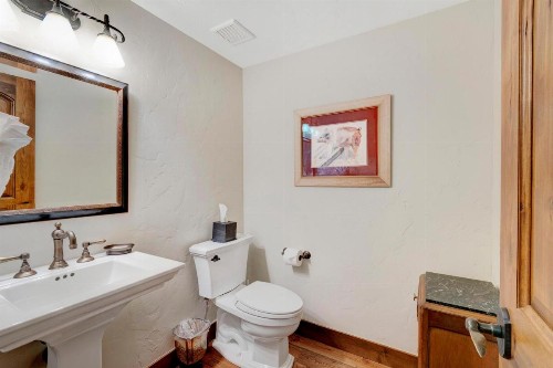 Ski In Out Luxury Villa #452 With Hot Tub & Great Views - FREE Activities & Equipment Rentals Daily - image 19