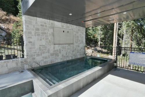 New Ski In Out Luxury Loft #103 Hot Tub Gym Views - FREE Activities & Equipment Rentals Daily - image 32