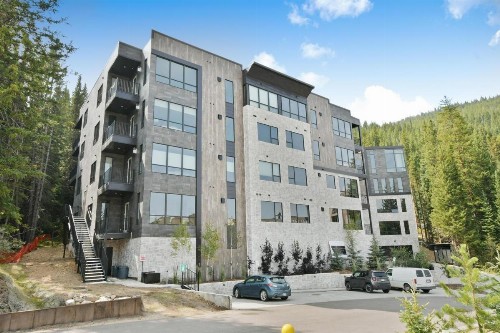 New Ski In Out Luxury Loft #103 Hot Tub Gym Views - FREE Activities & Equipment Rentals Daily - image 4