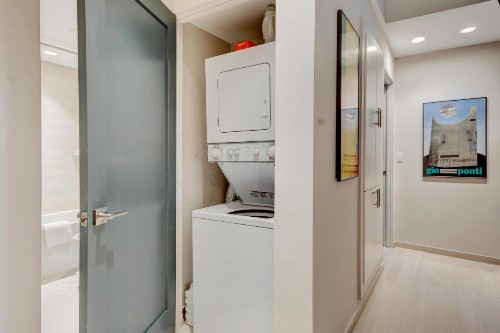 Luxury Condo On River Hot Tub Next to Ski Resort - FREE Activities & Equipment Rentals Daily - image 4