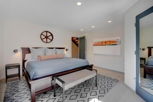 Luxury Condo On River Hot Tub Next to Ski Resort - FREE Activities & Equipment Rentals Daily - image 9