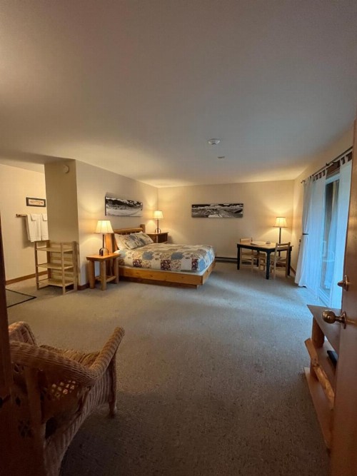 River Run Inn - image 10