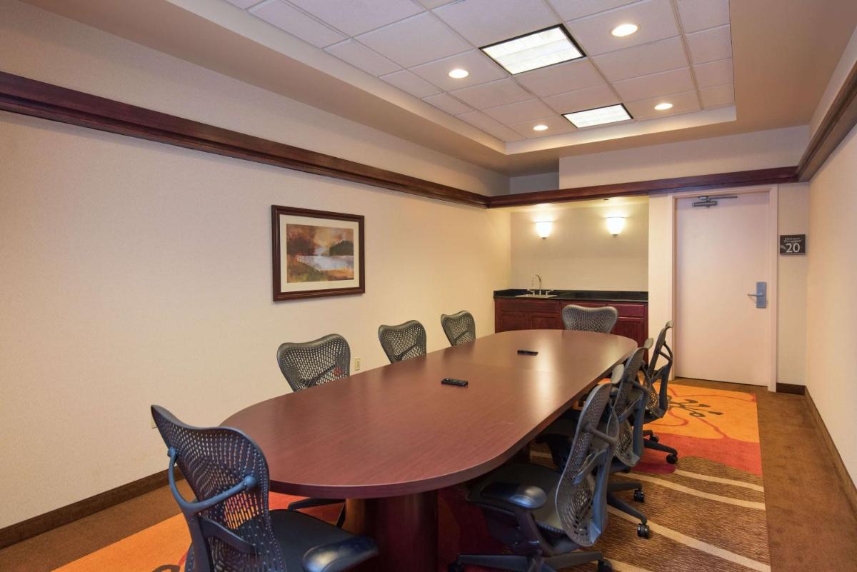 Hilton Garden Inn Wisconsin Dells - image 7