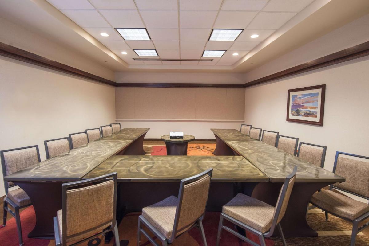 Hilton Garden Inn Wisconsin Dells - image 4