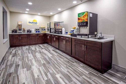 Days Inn & Suites by Wyndham Wisconsin Dells - image 30