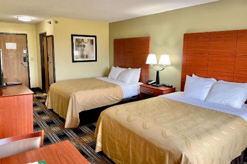 Quality Inn & Suites Wisconsin Dells - image 41