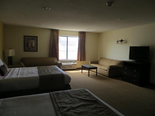 Ramada by Wyndham Wisconsin Dells - image 40