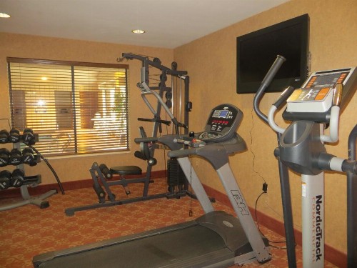 Ramada by Wyndham Wisconsin Dells - image 48