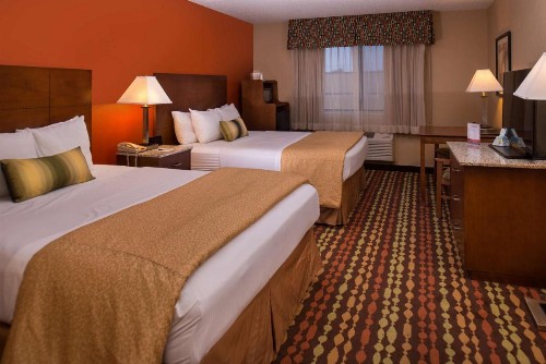 Best Western Ambassador Inn & Suites - image 30