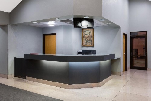 Super 8 by Wyndham Wisconsin Dells - image 6