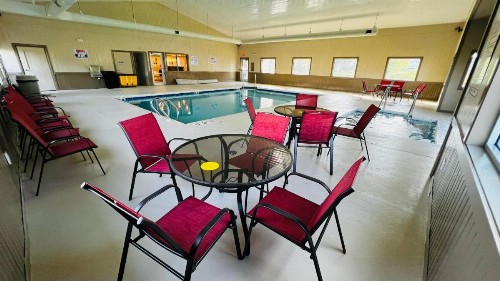 Americas Best Value Inn Wisconsin Dells - image 11