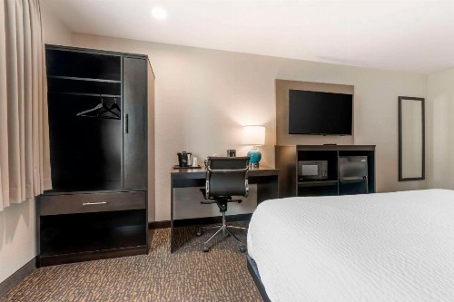 Americas Best Value Inn Wisconsin Dells - image 23