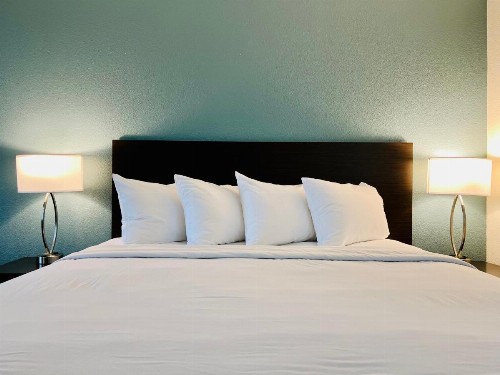Americas Best Value Inn Wisconsin Dells - image 5