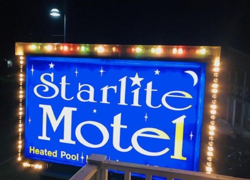 Starlite Motel - image 13