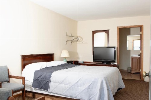 Starlite Motel - image 2