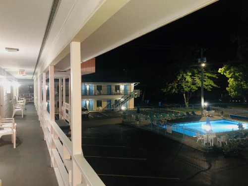 Starlite Motel - image 43