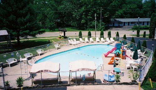 Spring Hill Motel - image 7