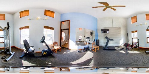 Econo Lodge Inn & Suites - image 8