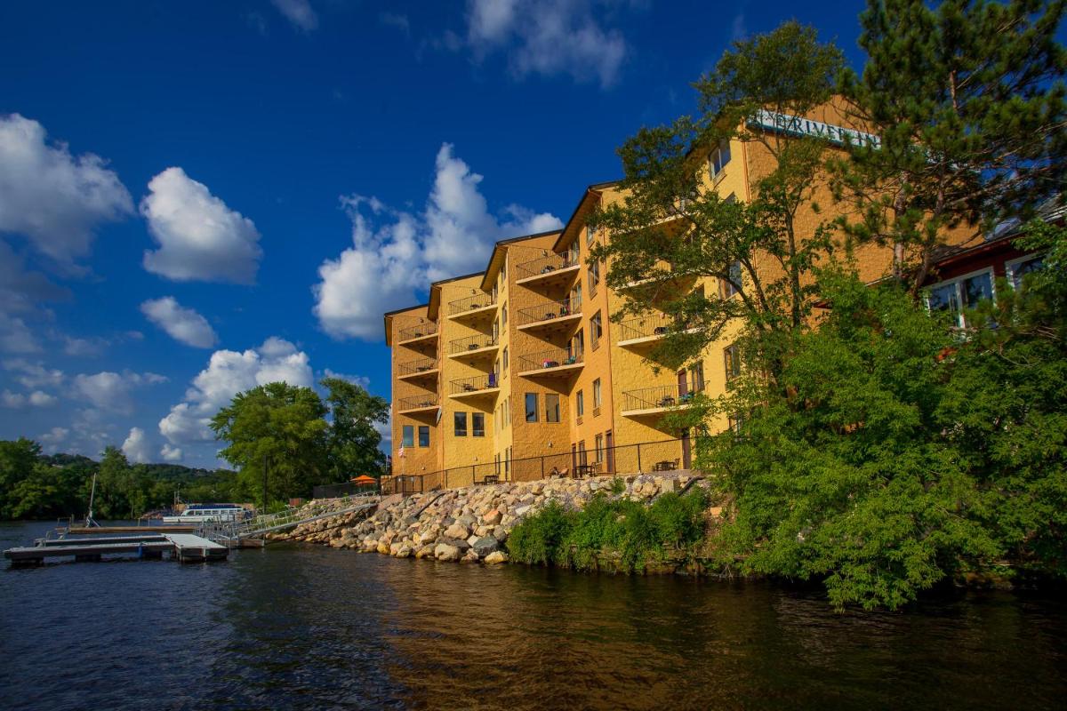 The VUE Boutique Hotel - image 7