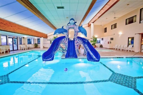 Grand Marquis Waterpark Hotel & Suites - image 11