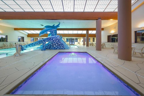 Grand Marquis Waterpark Hotel & Suites - image 17