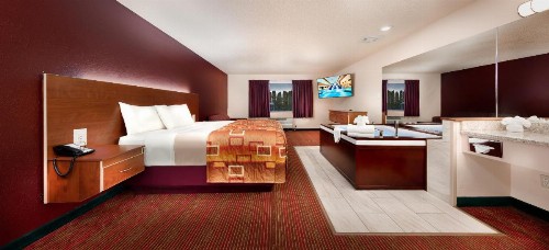 Grand Marquis Waterpark Hotel & Suites - image 27