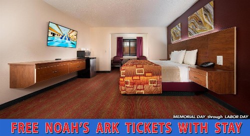 Grand Marquis Waterpark Hotel & Suites - image 38