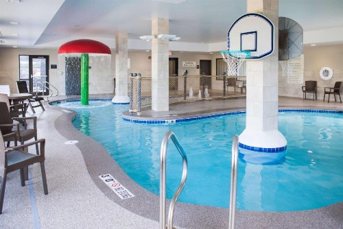 Hampton Inn and Suites at Wisconsin Dells Lake Delton - image 21