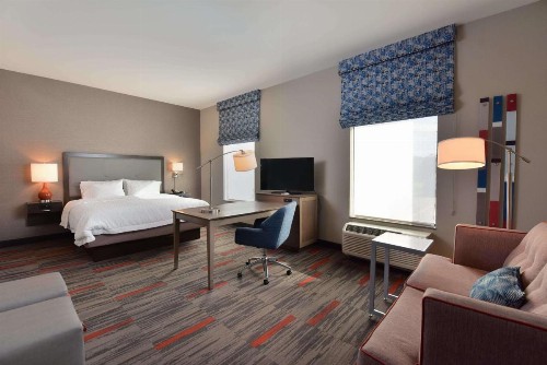 Hampton Inn and Suites at Wisconsin Dells Lake Delton - image 29