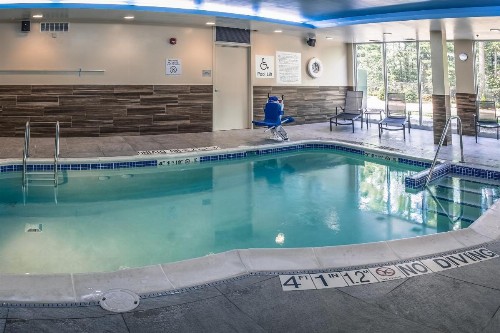 Fairfield Inn & Suites by Marriott Wisconsin Dells - image 13