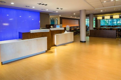 Fairfield Inn & Suites by Marriott Wisconsin Dells - image 5