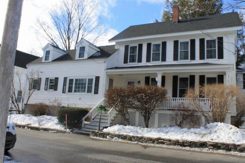 New One Bedroom Apartment Near Lake Winnipesaukee - image 3