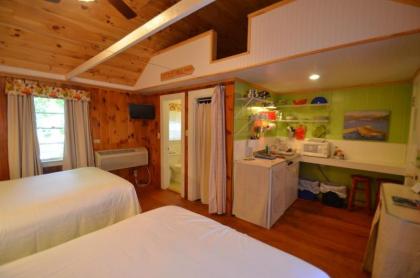 03 the Loudon Pond Lodging 1 6 People 5 min Walk to Harbor FREE BIKES KIEYAKS FIREWOOD WIFI this Cottage