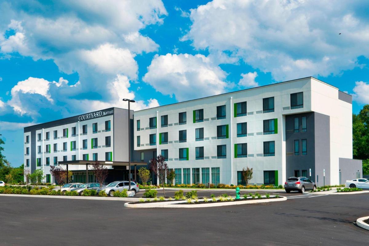 Courtyard by Marriott Deptford - main image