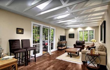 Exceptional Vacation Home in Woodinville home