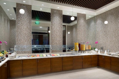 Hilton Woodland Hills/ Los Angeles - image 20