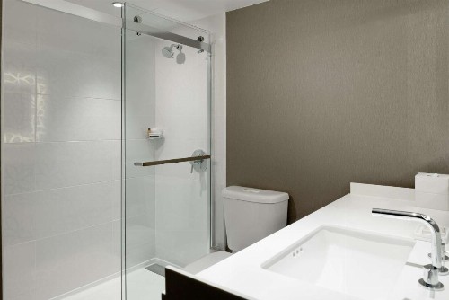 Hilton Woodland Hills/ Los Angeles - image 5