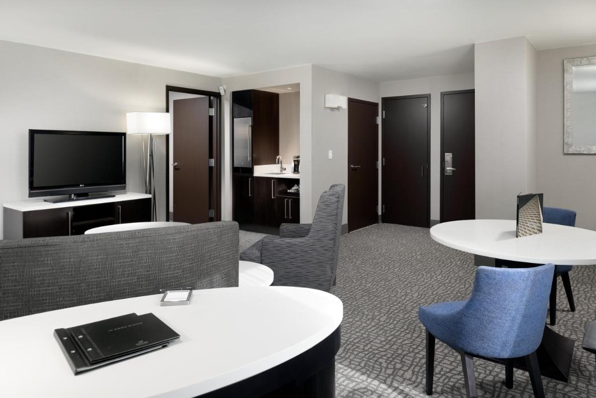Hilton Woodland Hills/ Los Angeles - image 7