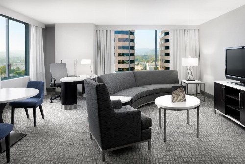 Hilton Woodland Hills/ Los Angeles - image 9