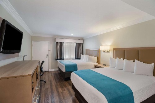 Best Western Woodland Hills - image 23