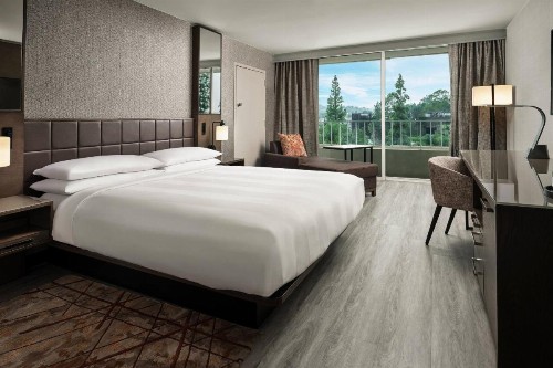 Warner Center Marriott Woodland Hills - image 13