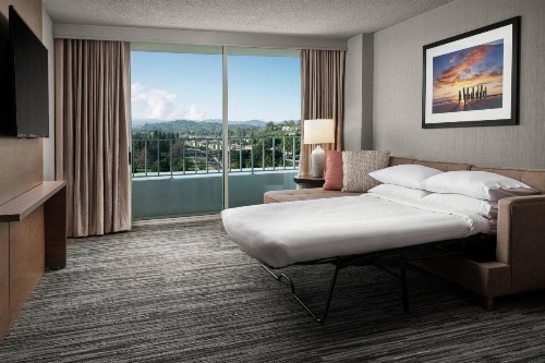 Warner Center Marriott Woodland Hills - image 17