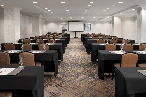Warner Center Marriott Woodland Hills - image 7