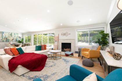 Luxe Resort-Style Living - Heated Pool & Fireplace home