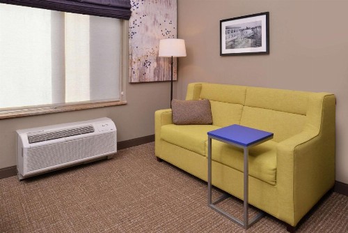 Hampton Inn & Suites Woodland-Sacramento Area - image 42
