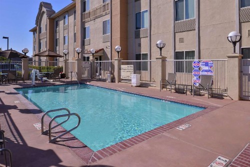 Hampton Inn & Suites Woodland-Sacramento Area - image 44