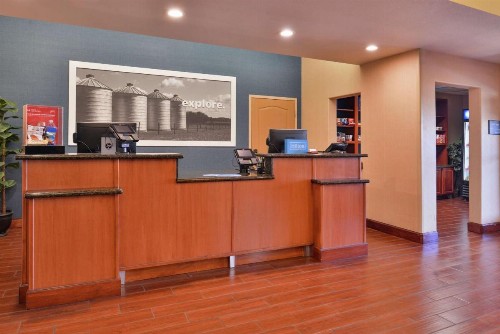 Hampton Inn & Suites Woodland-Sacramento Area - image 47