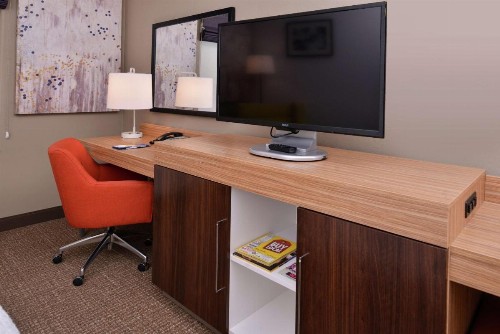 Hampton Inn & Suites Woodland-Sacramento Area - image 48