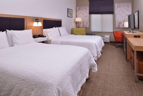 Hampton Inn & Suites Woodland-Sacramento Area - image 5